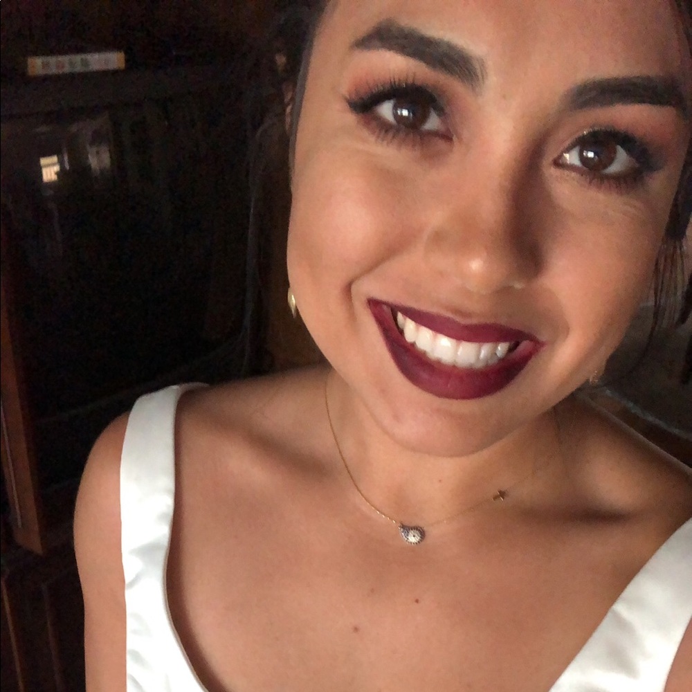 Meet your Posher, Anastacia